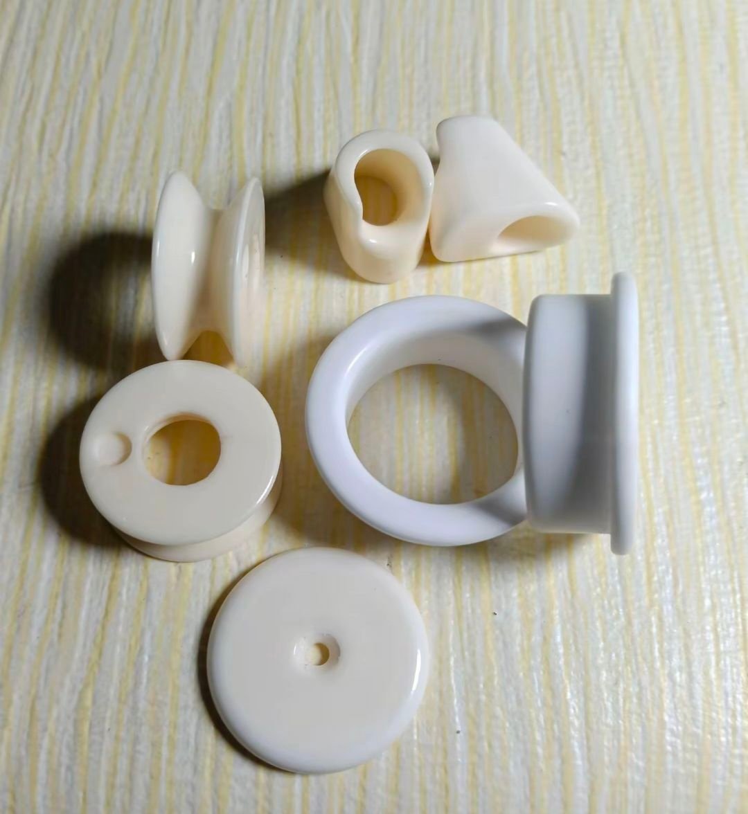 Ceramic Injection Molding