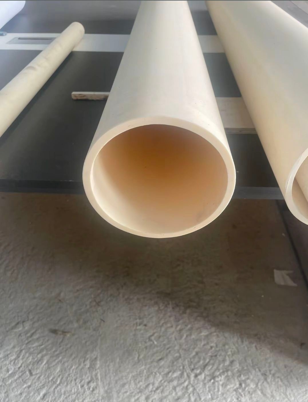 Alumina Tubes, Nozzles and Crucibles
