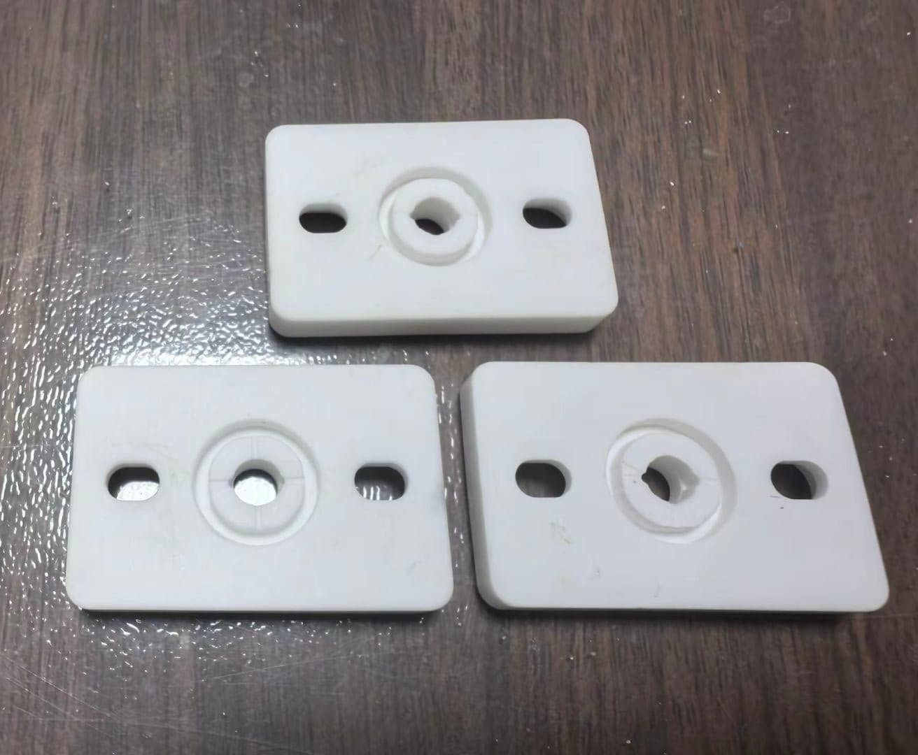 Ceramic Insulator Plates and Discs