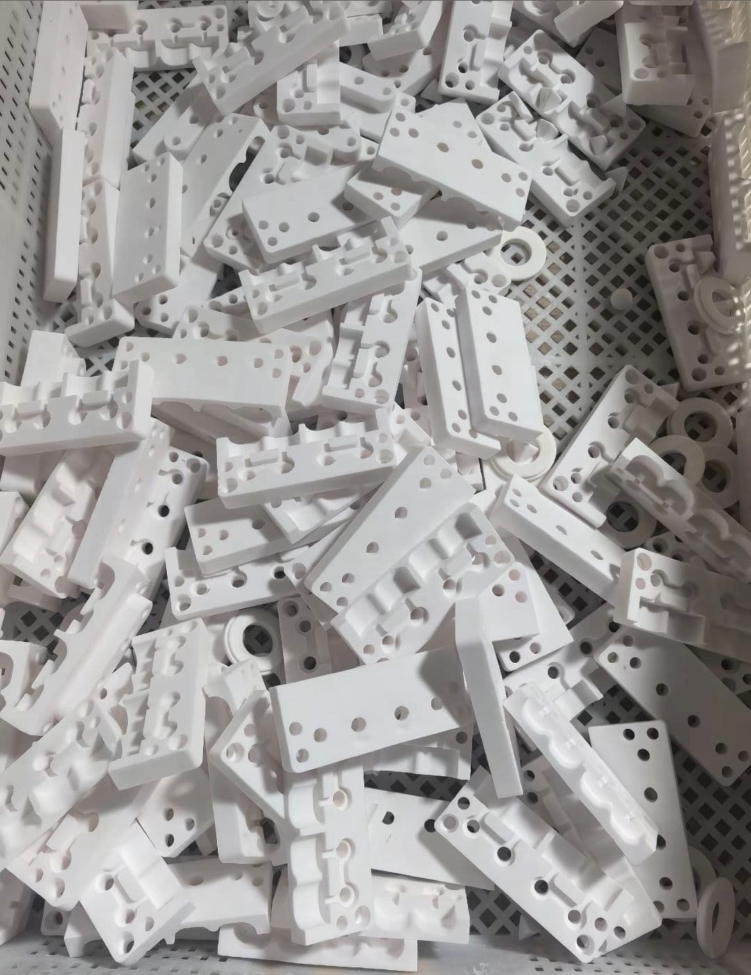 Ceramic Insulators